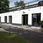 Wassersport-Appartements am Stößensee